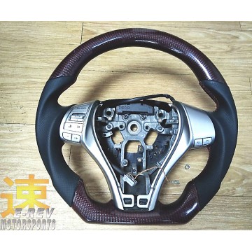 Nissan Slyphy Carbon Steering Wheel
