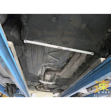 BMW F30 2.0D Front lower Arm Bar